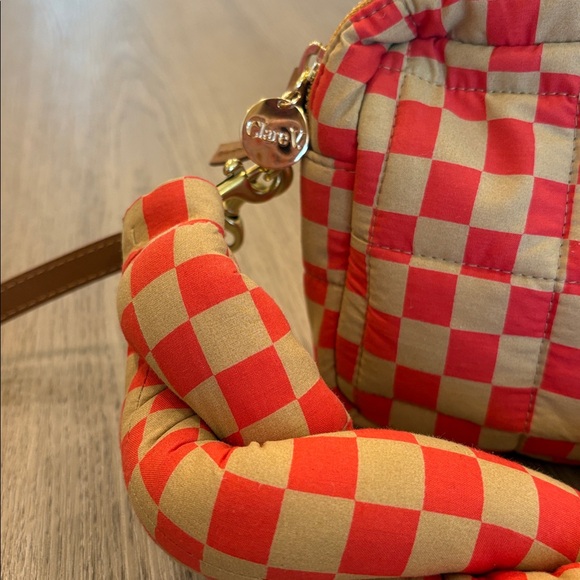 Clare V Red and Cream Checkered Crossbody Bag - Picture 4 of 8